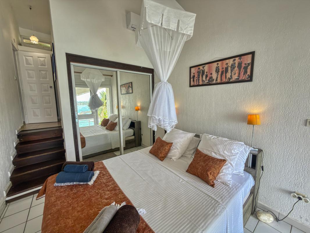 30.Location Villa piscine vue mer Ste Anne Guadeloupe_Chambre 3 vue mer